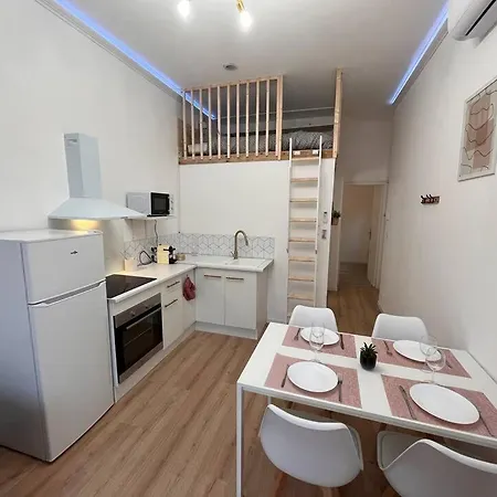 Montsejour - Climatise Netflix, Mezzanine Апартаменти