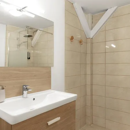 Апартаменти Montsejour - Climatise Netflix, Mezzanine *