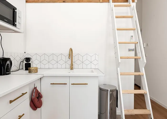 Montsejour - Climatise Netflix, Mezzanine *